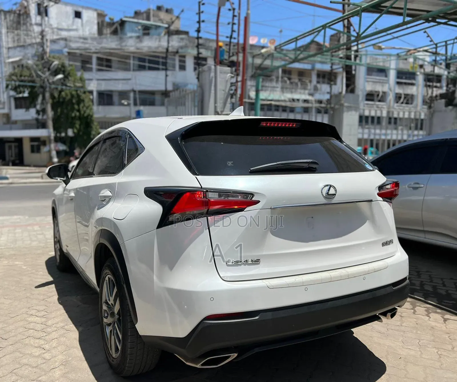 Lexus NX 300 FWD 2018 White