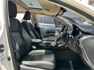Lexus NX 300 FWD 2018 White