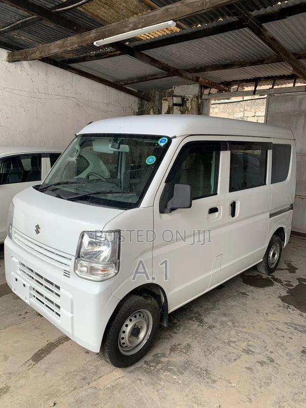 Suzuki Every 2018 White