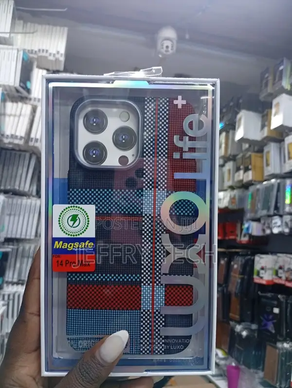 Luxo Design Case Is a Slim,Cover Engineered for the iPhone 14 Pro Max