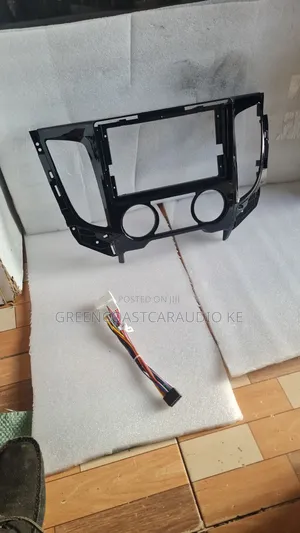 Mitsubishi Triton 2015+ Android Radio Console, Frame or Fascia