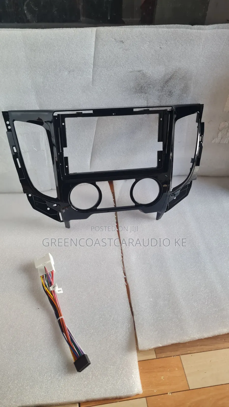 Mitsubishi Triton 2015+ Android Radio Console, Frame or Fascia