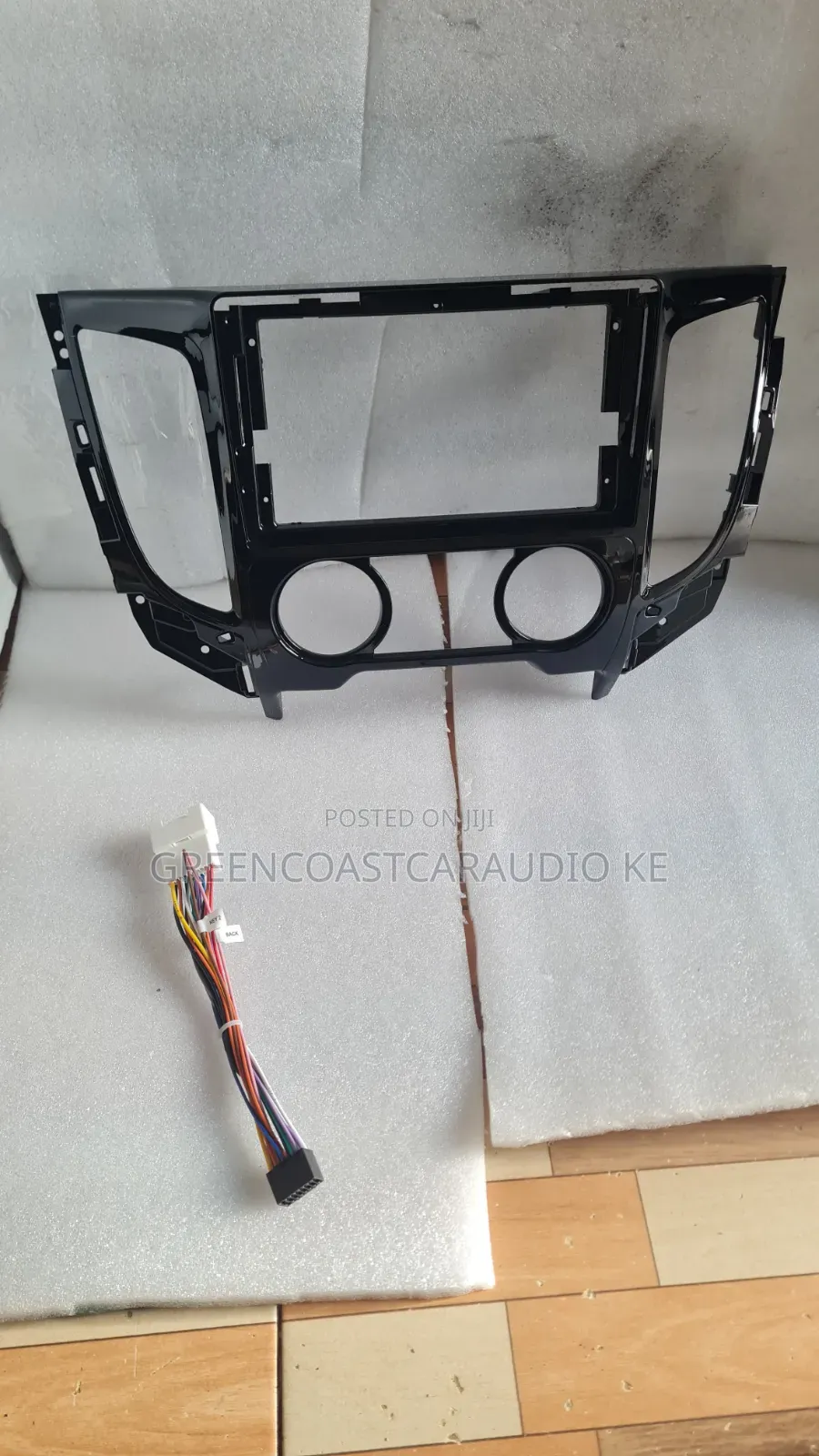 Mitsubishi Triton 2015+ Android Radio Console, Frame or Fascia