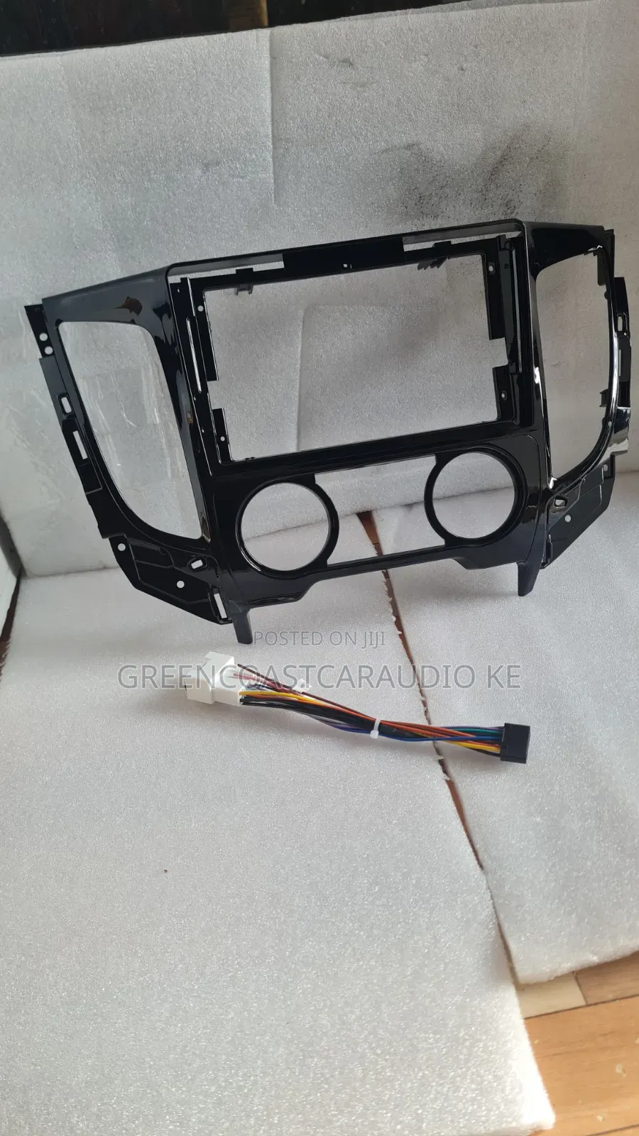 Mitsubishi Triton 2015+ Android Radio Console, Frame or Fascia