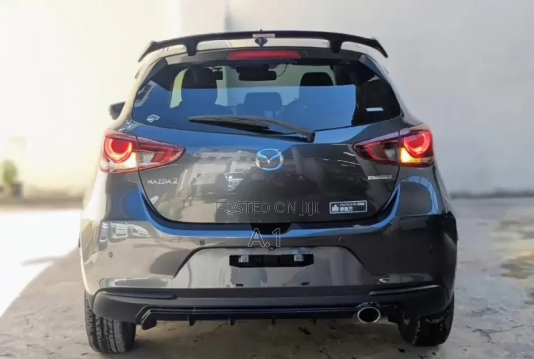 Mazda 2 2019 Gray
