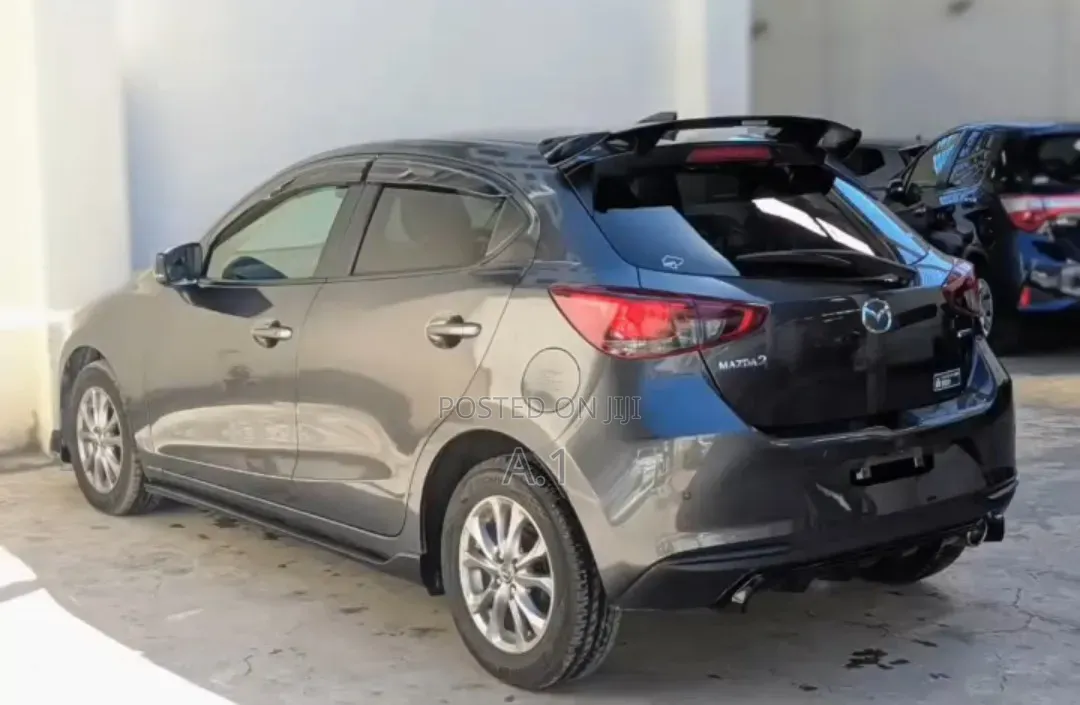 Mazda 2 2019 Gray
