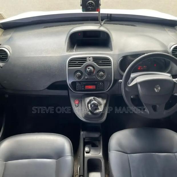 Renault Trafic 2016 Grey - thumbnail 5
