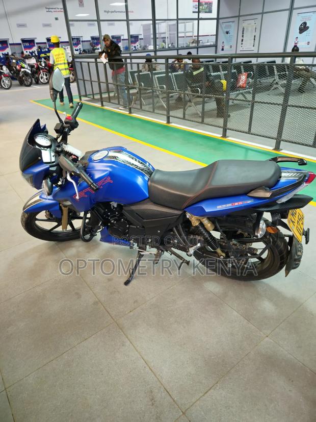 TVS Apache 180 RTR 2025 Blue - thumbnail 3