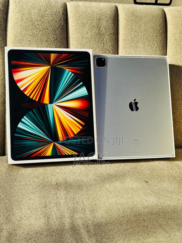 Apple iPad Pro 12.9 (2021) 256 GB Gray