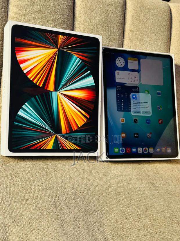 Apple iPad Pro 12.9 (2021) 256 GB Gray - thumbnail 2