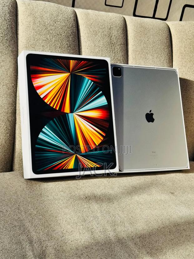 Apple iPad Pro 12.9 (2021) 256 GB Gray - thumbnail 3