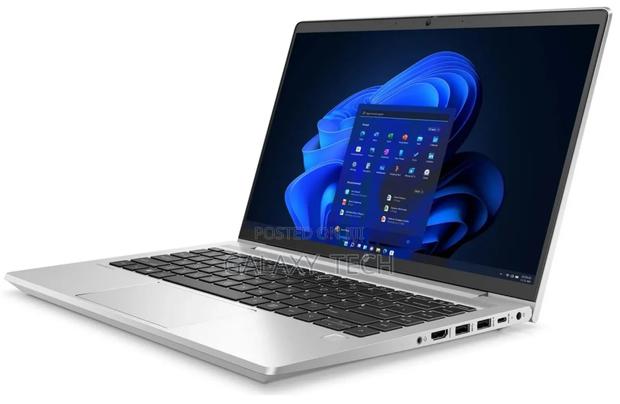 Laptop HP ProBook 440 G9 16GB Intel Core i7 SSD 512GB - thumbnail 3