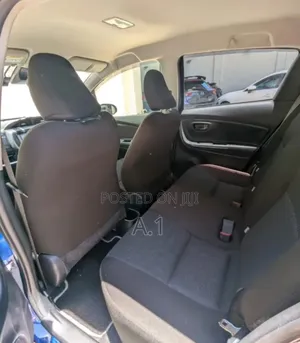 Toyota Vitz 1.3 FWD 5dr 2019 Blue