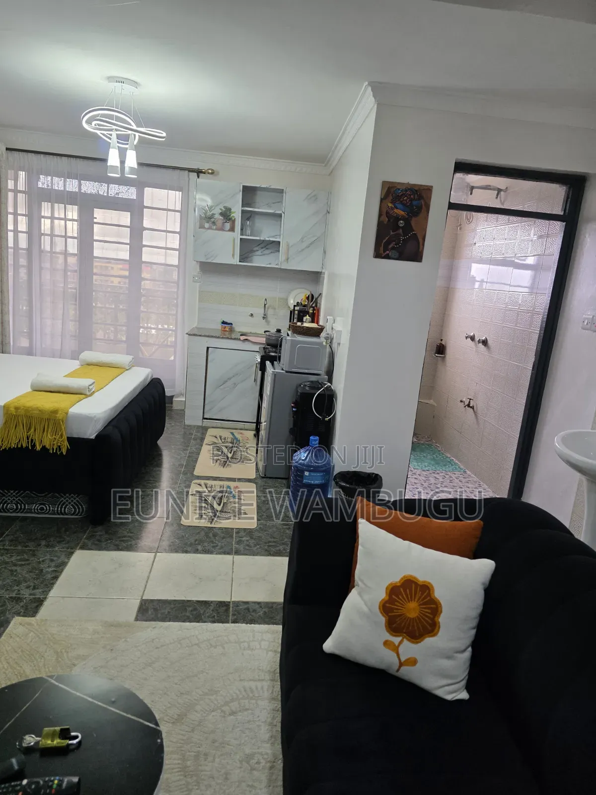Studio Airbnbs Kamakis at Crown Z Towers Opposite Quickmart