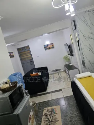 Studio Airbnbs Kamakis at Crown Z Towers Opposite Quickmart