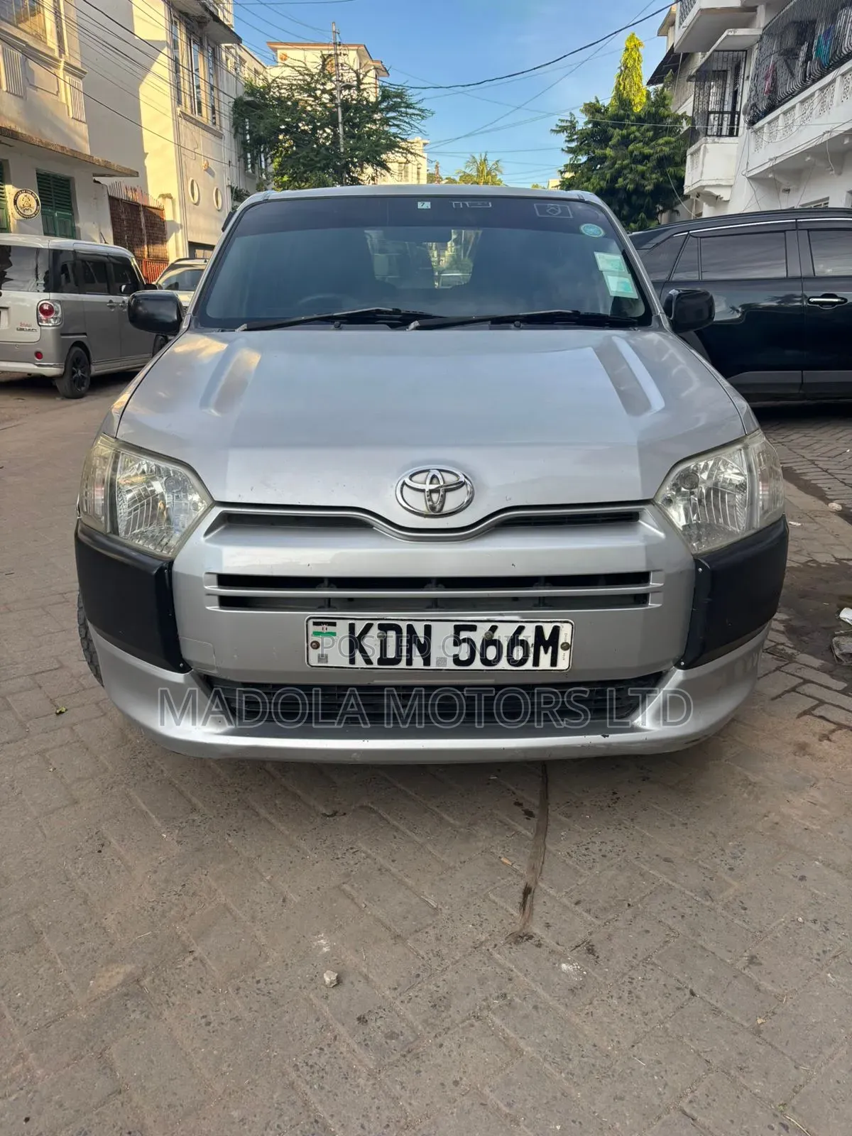 Toyota Succeed SV Premium 2016 Silver