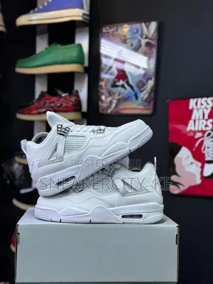 Air Jordan 4 Pure Money