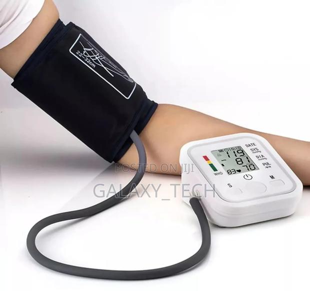 Digital Arm/Wrist Blood Pressure Monitor/Bp Machine - thumbnail 2