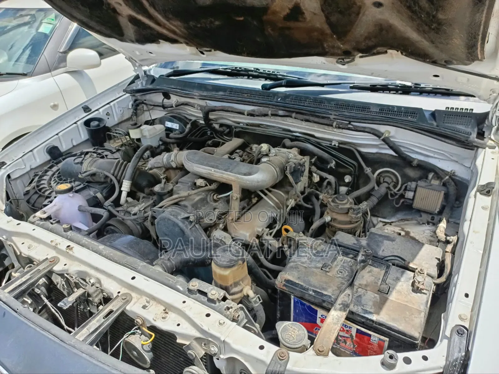 Toyota Hilux 3.0 D-4D 4x4 2012 White