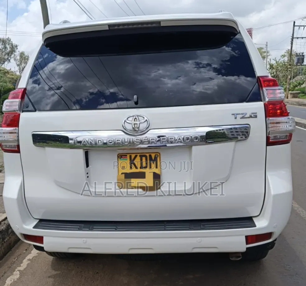 Toyota Land Cruiser Prado 2016 Pearl