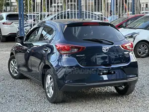 Mazda 2 2021 Blue