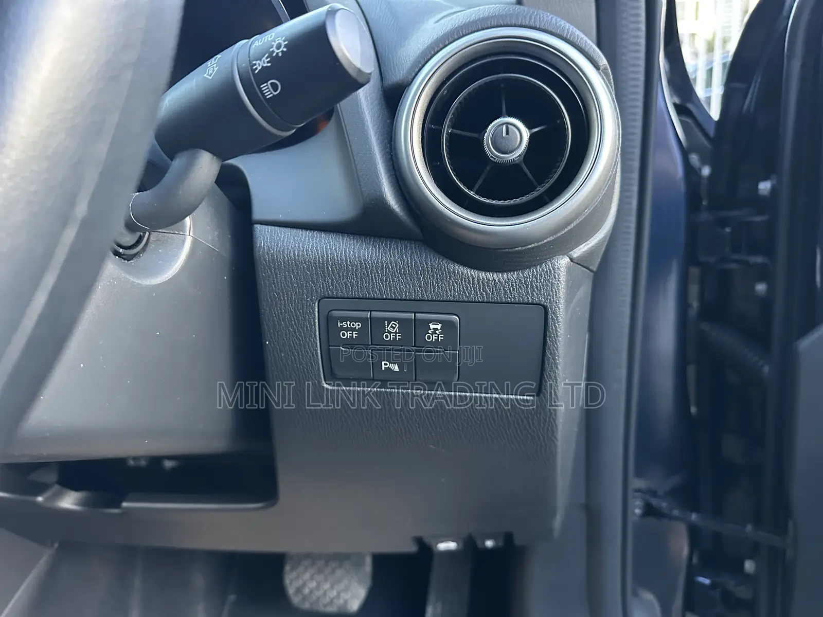 Mazda 2 2021 Blue