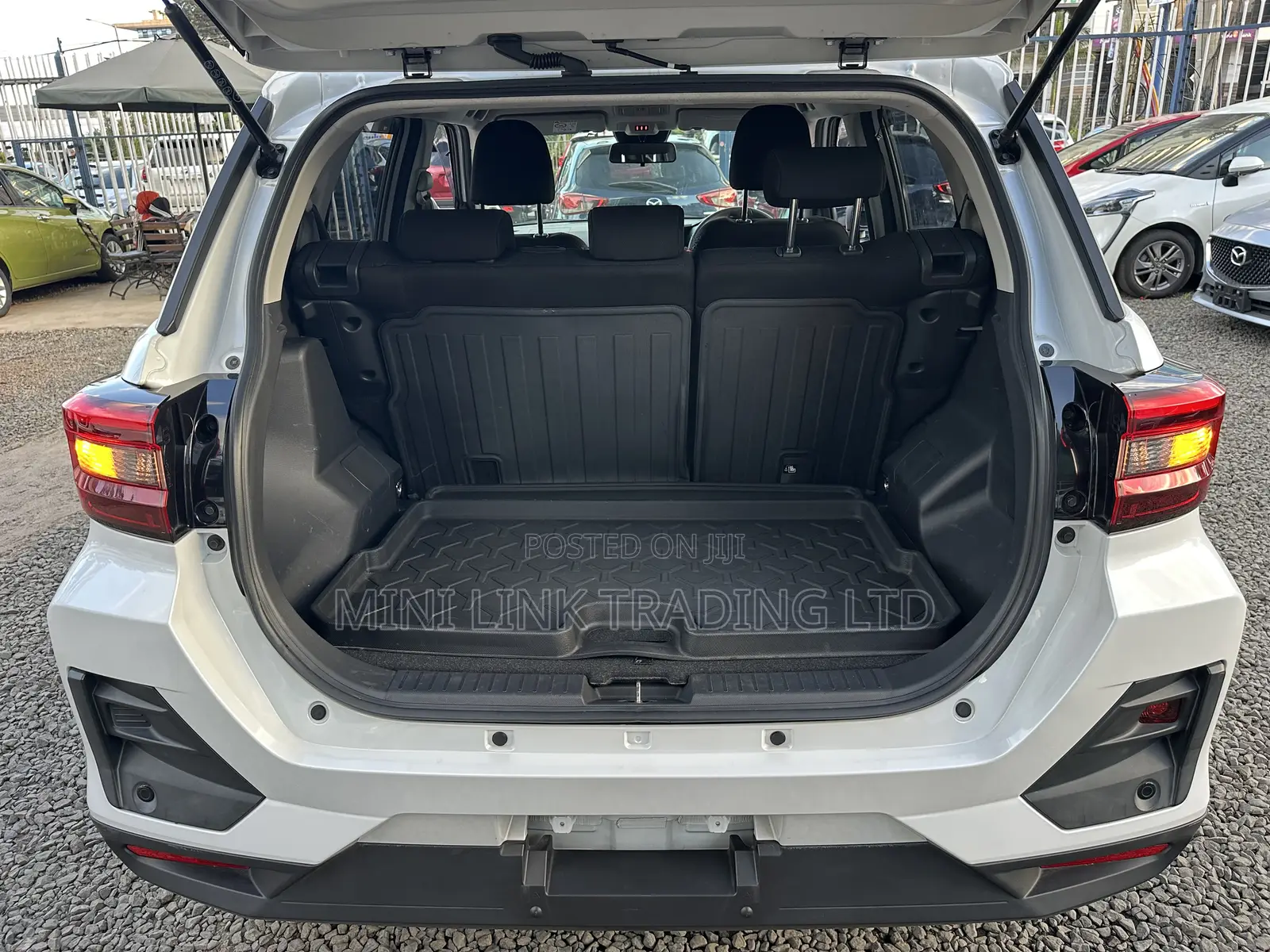 Toyota Raize 1.0 FWD 2019 White