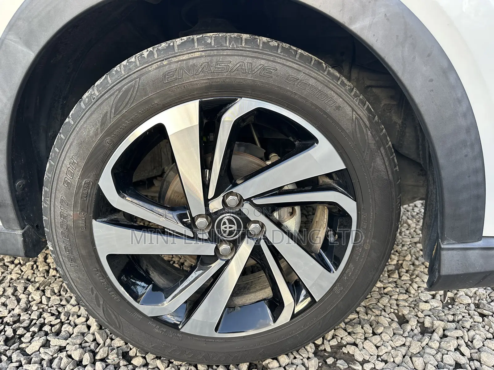Toyota Raize 1.0 FWD 2019 White