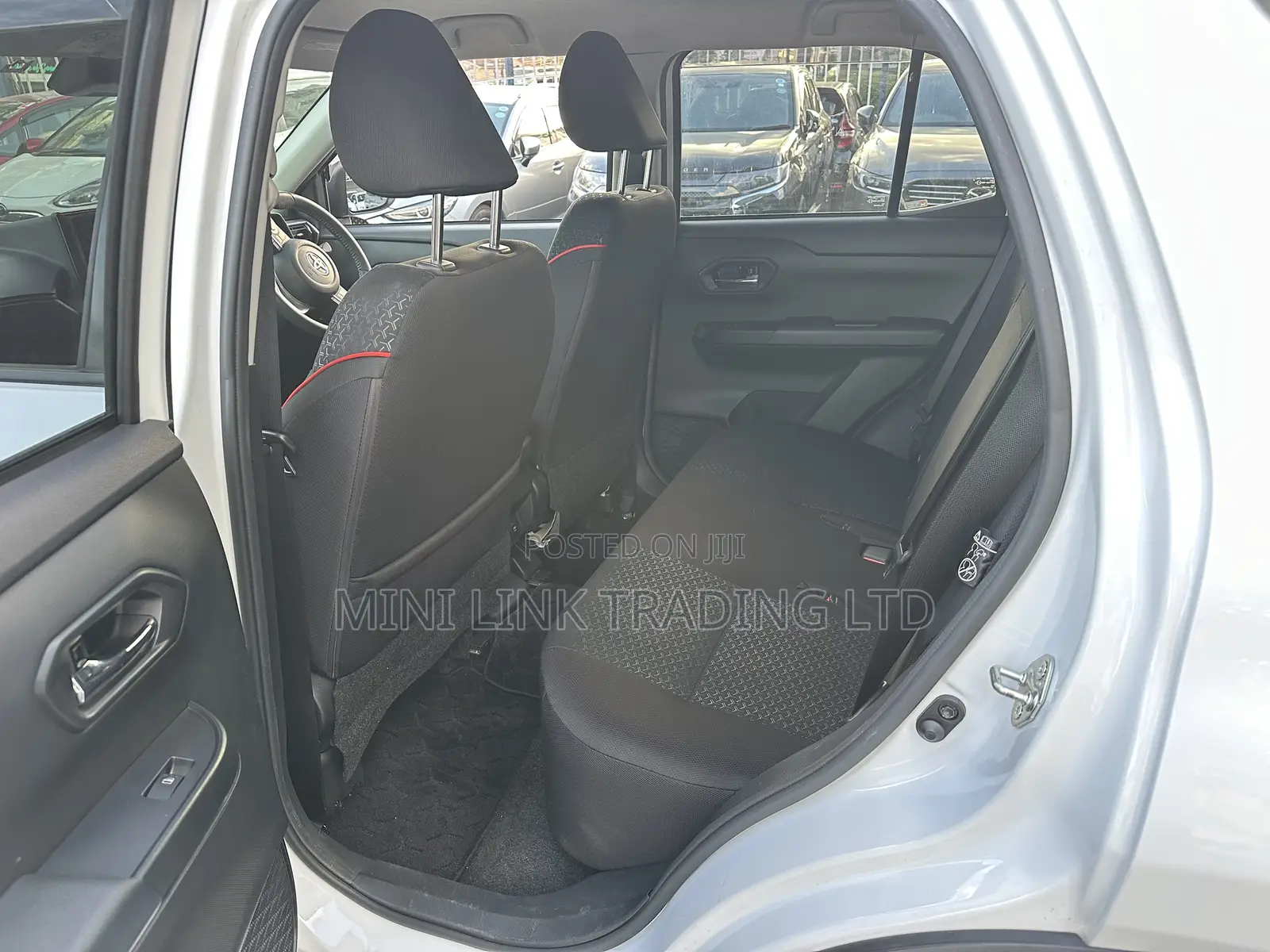 Toyota Raize 1.0 FWD 2019 White
