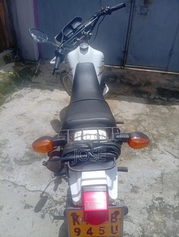 Yamaha DT175 2008 White - thumbnail 4