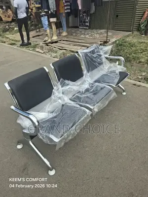 3 Seater Modern Waiting Chair