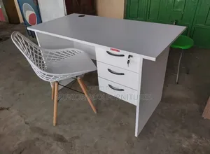 Eames Chairs With 1.2m Desk