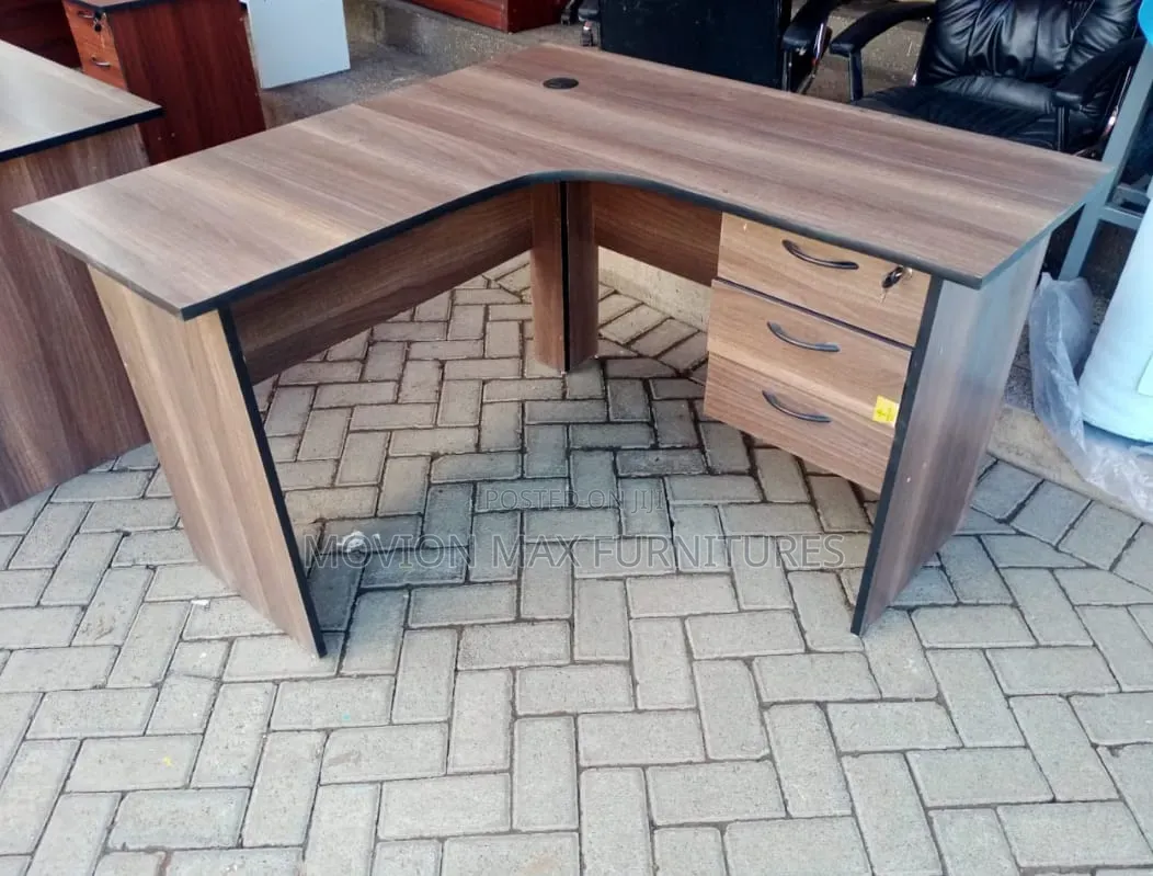 American Walnut 1.2m Height Office Desk