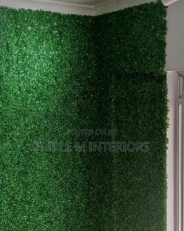 Easy Install Boxwood Green Panels 40×60 for Any Space
