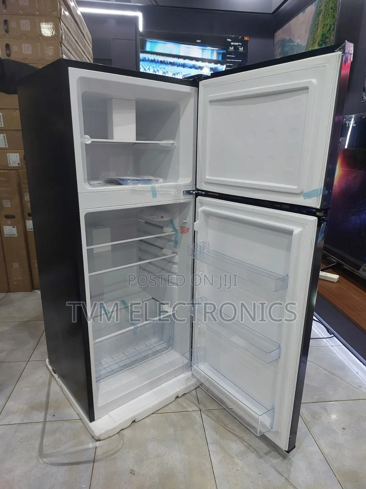 Von VRT-175drhs Top Mount Fridge, 175l - Silver
