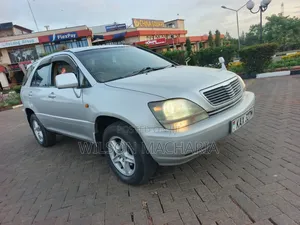 Toyota Harrier 2000 Silver