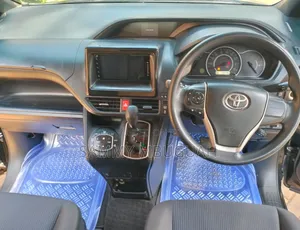 Toyota Noah 2016 Black
