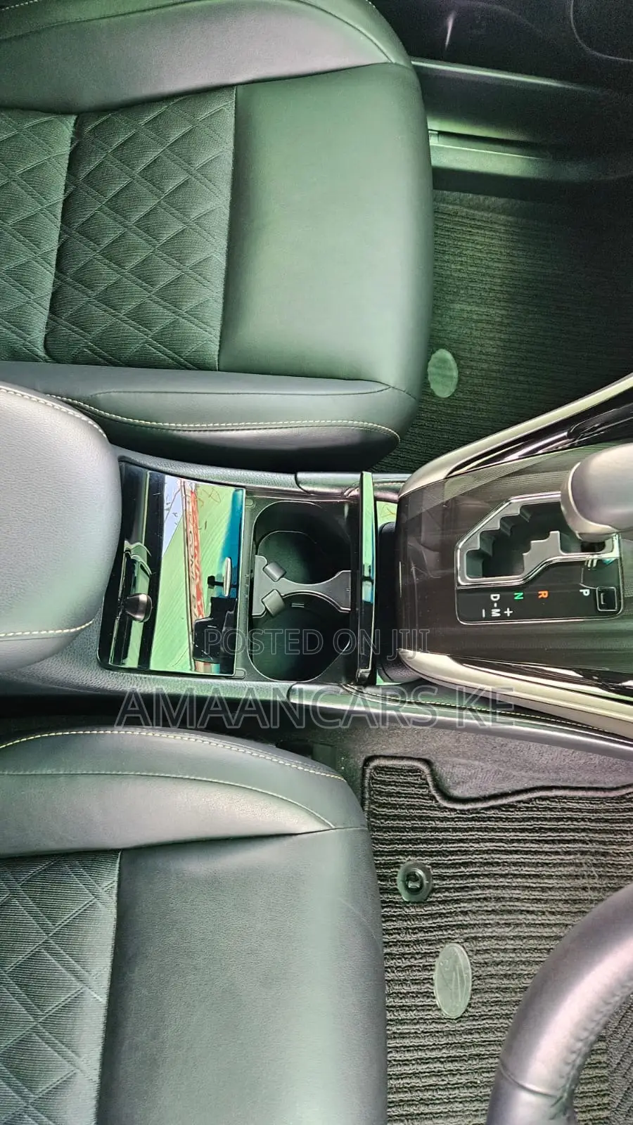 Toyota Harrier 2.0 2019 Black