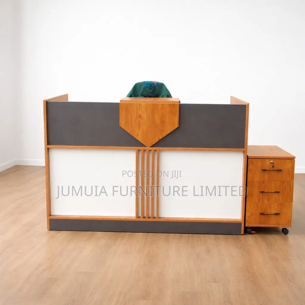 1.6m Esparanza Office Reception Desk