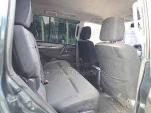 Mitsubishi Pajero 2010 Green