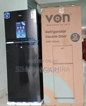 Blackish Von 138l Fridge