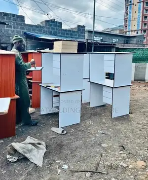 Study Desk 0.9m