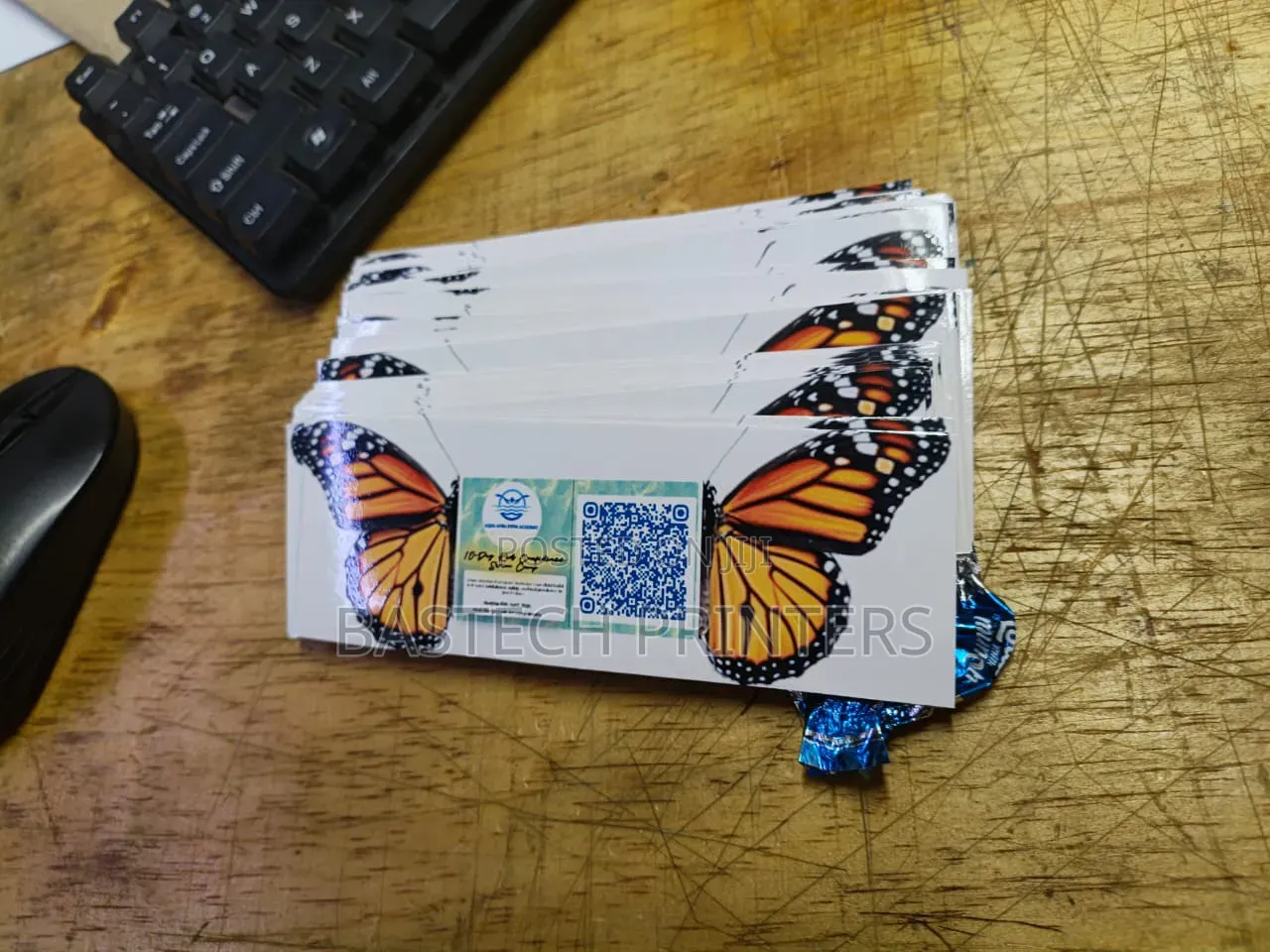 Creative Die-Cut Business Cards Unique Custom Shape Premium Printing