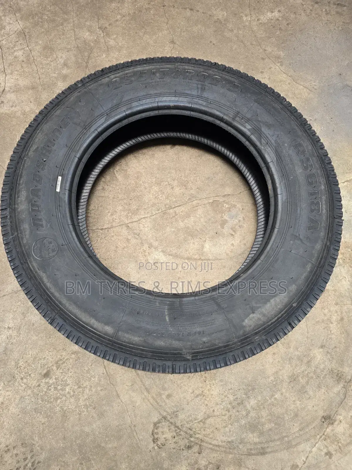 255 /70 R22. 5 Roadshine Tyres