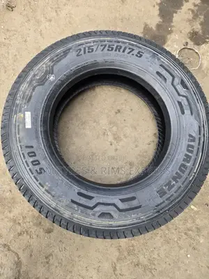 215 /75 R17. 5 Uarunze Tyres (Highway)