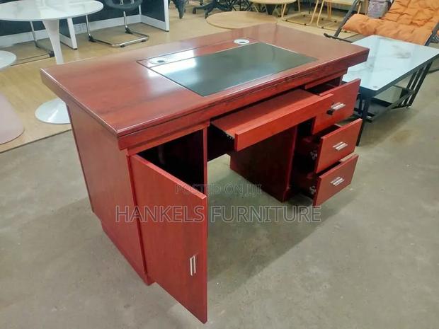 Executive Office Desk High End Office Furniture