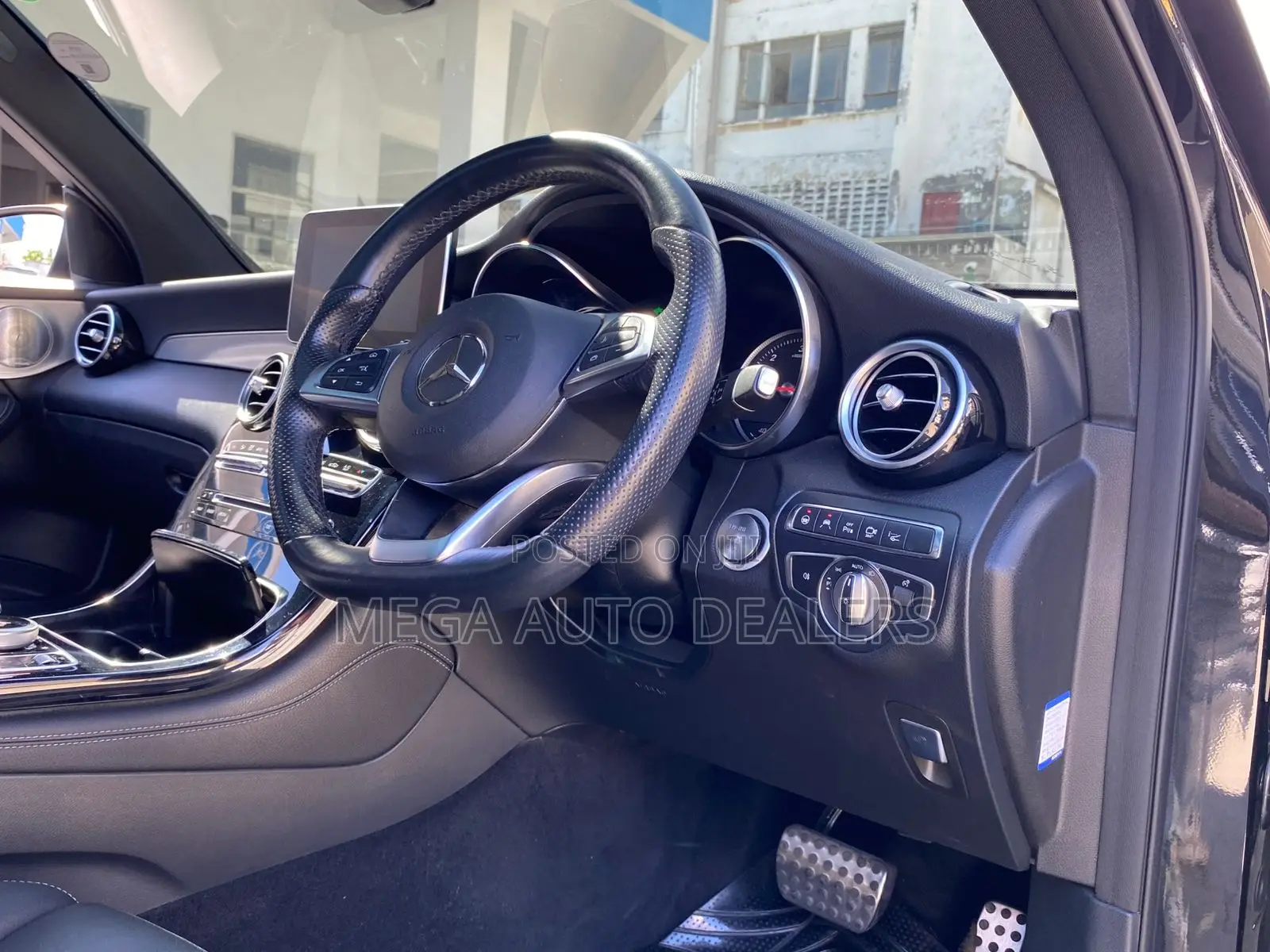 Mercedes-Benz GLC-Class 2019 Black