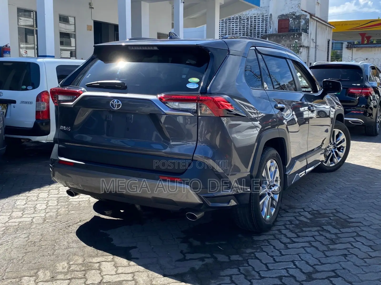 Toyota RAV4 2020 Gray