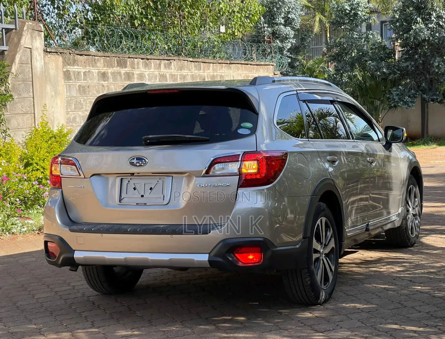 Subaru Outback 2019 Gray