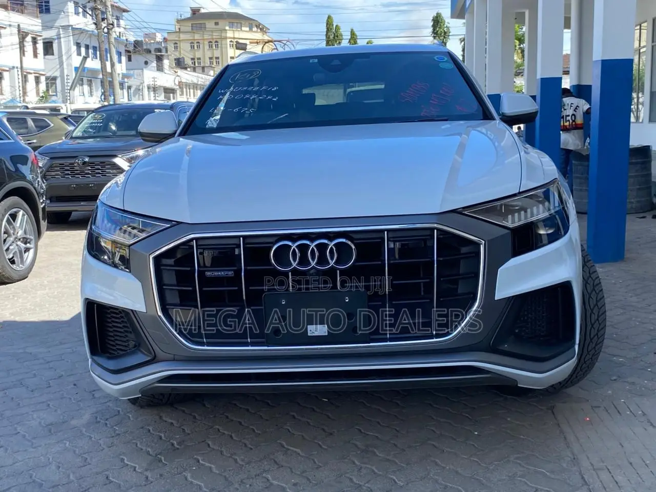 Audi Q8 3.0T Premium AWD quattro 2019 White